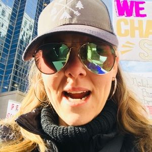 Meet your Posher, Stefani